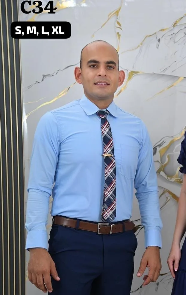 Camisa formal de manga larga en varios colores · Ref. C34. Fotografía 13 de la prenda.